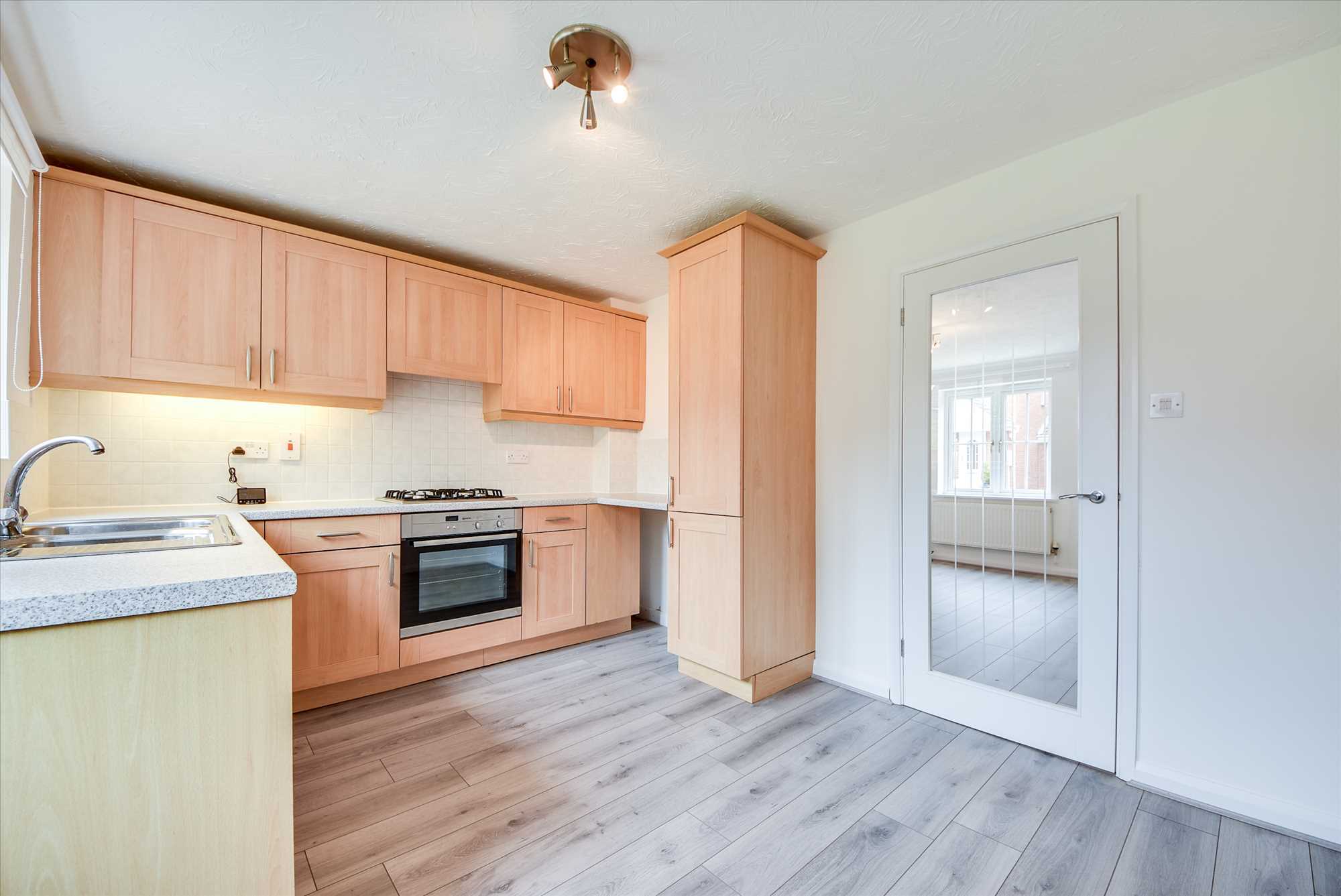 Betjeman Close, Higham Ferrers, NN10 8NR - Picture 4