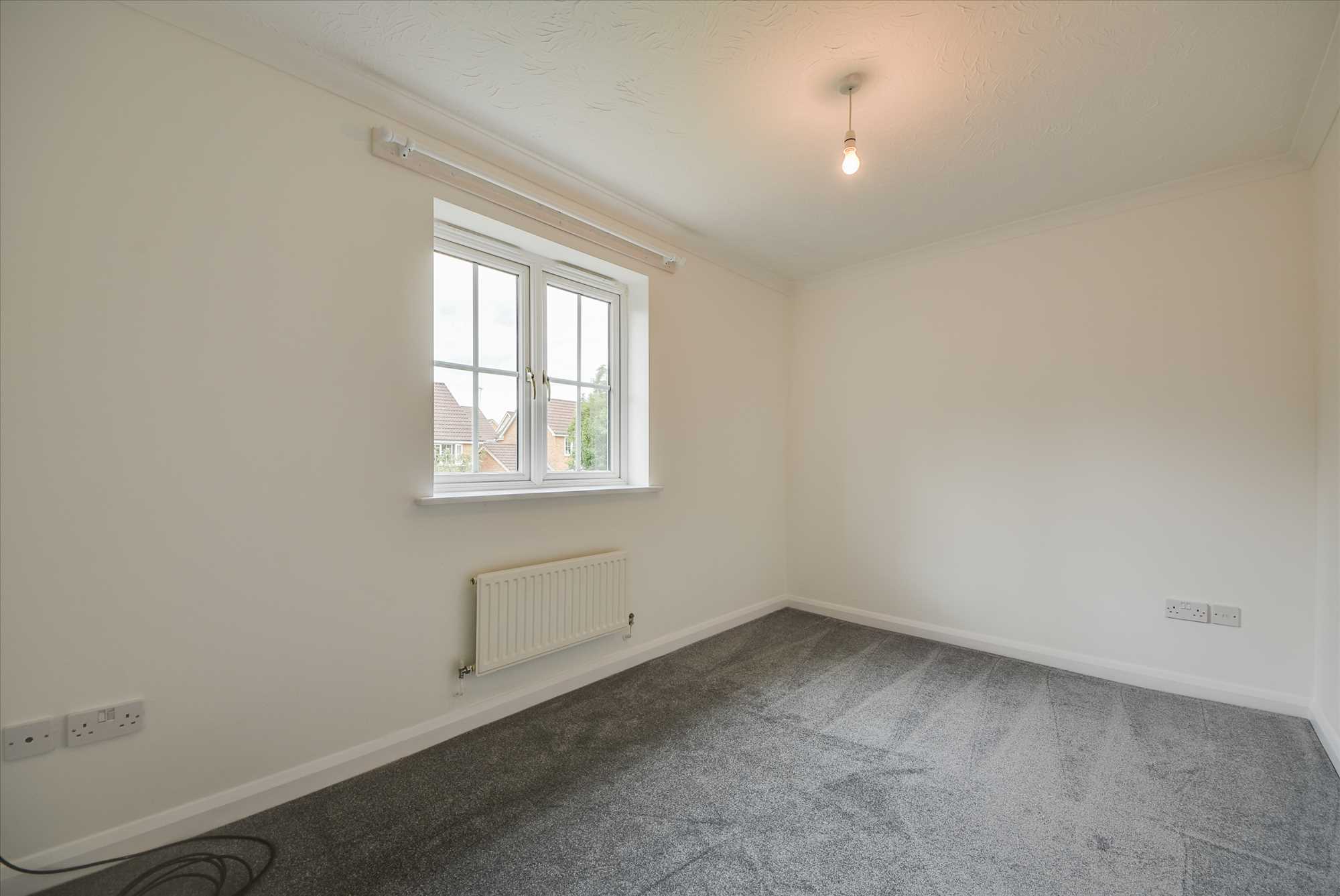 Betjeman Close, Higham Ferrers, NN10 8NR - Picture 5